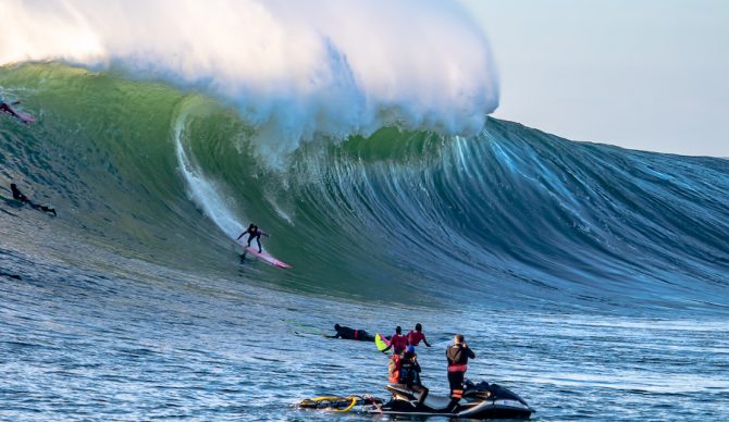 bianca valenti with photographers at mavericks