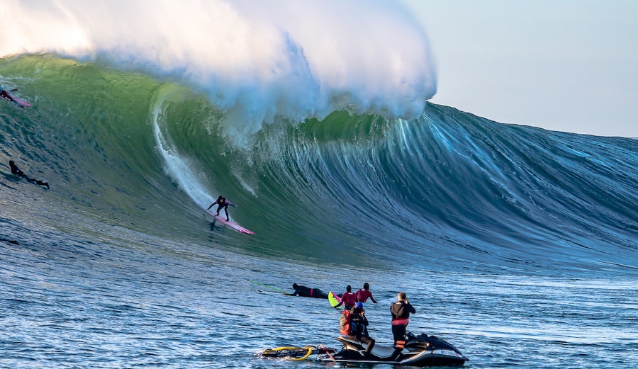 bianca valenti with photographers at mavericks