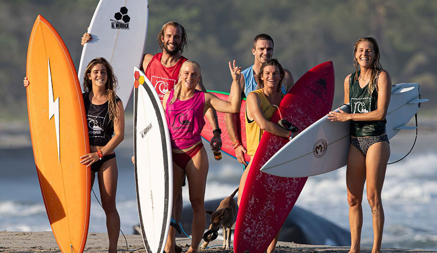 Barra de la Cruz Icons of Surf