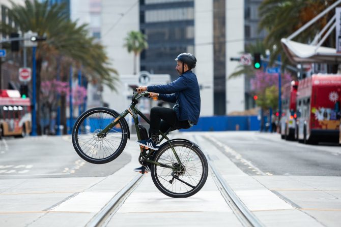 gt bikes power performer lifestyle shot
