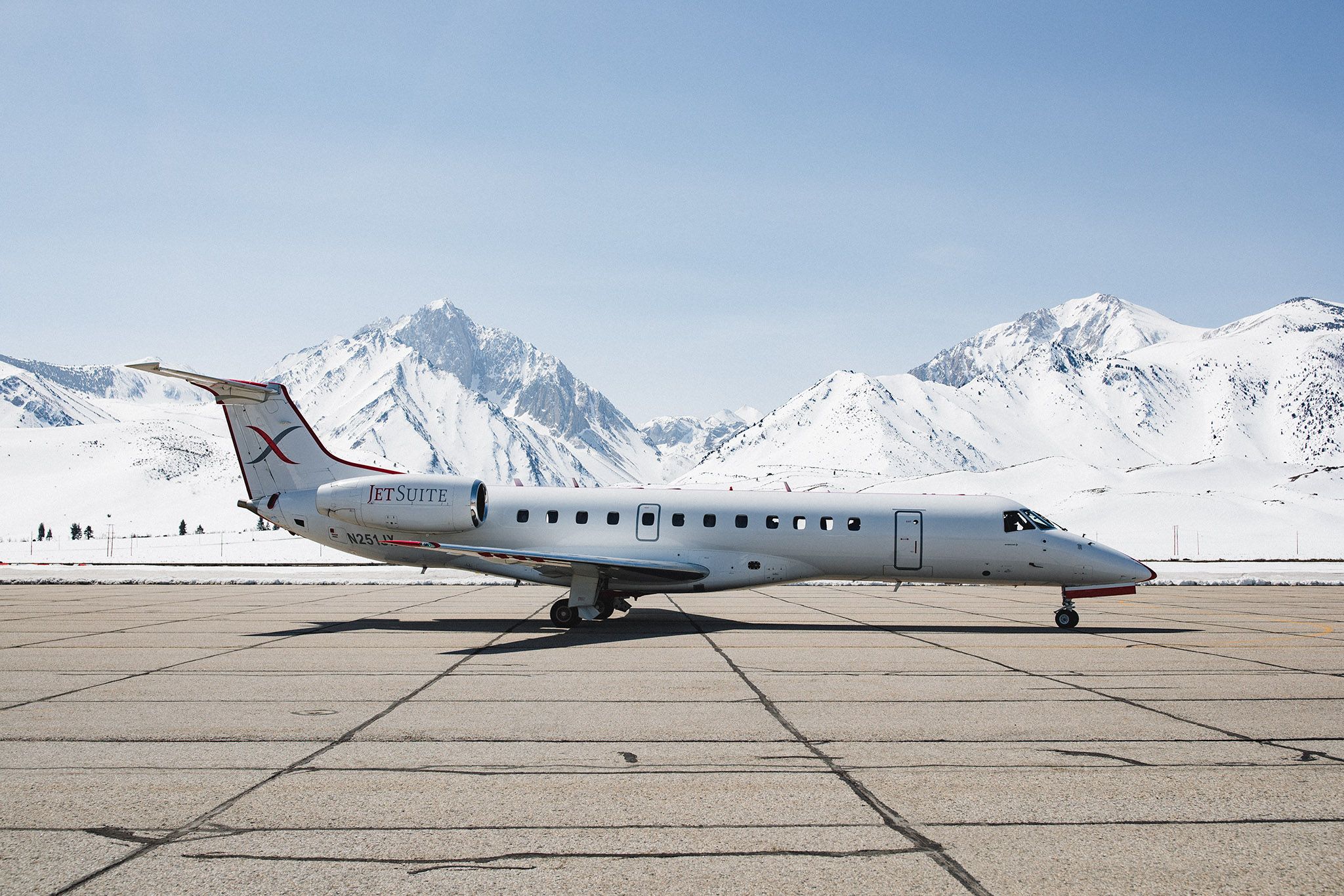 mammoth mountain airport