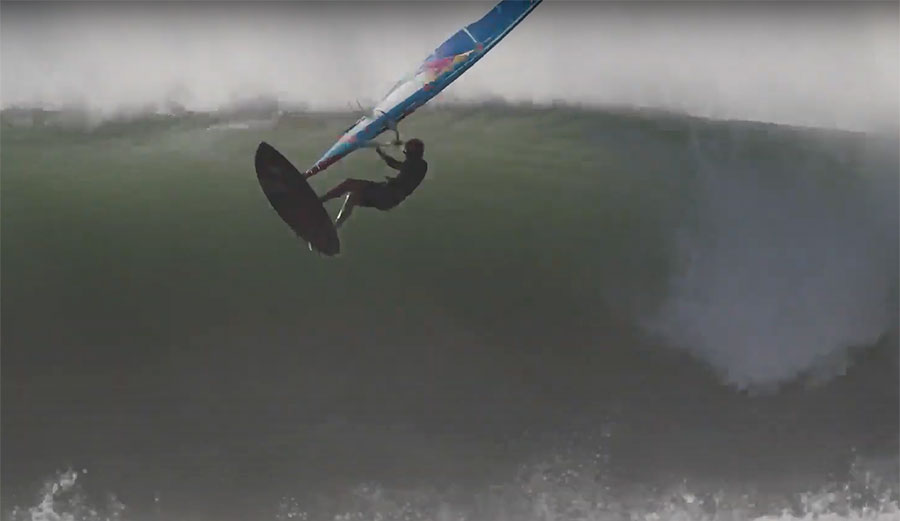 Kai Lenny windsurfing