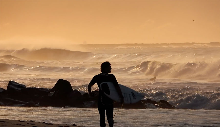 Nathan Florence surfing