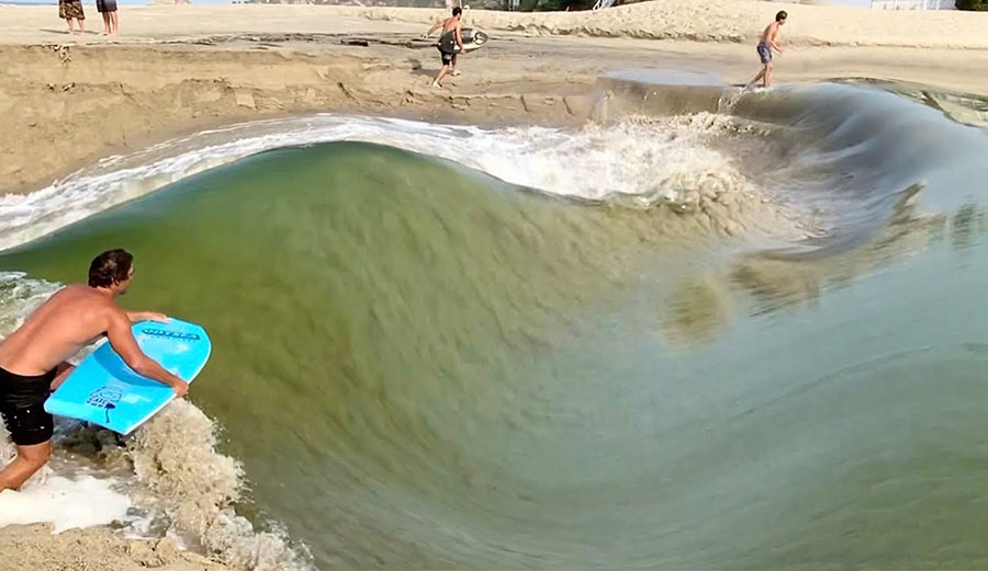 surfing river waves