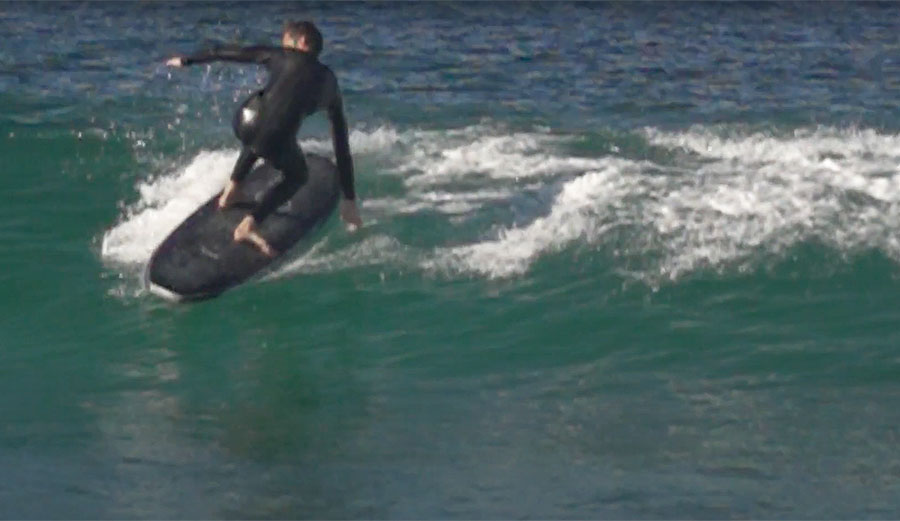 Cam Scott finless surfing