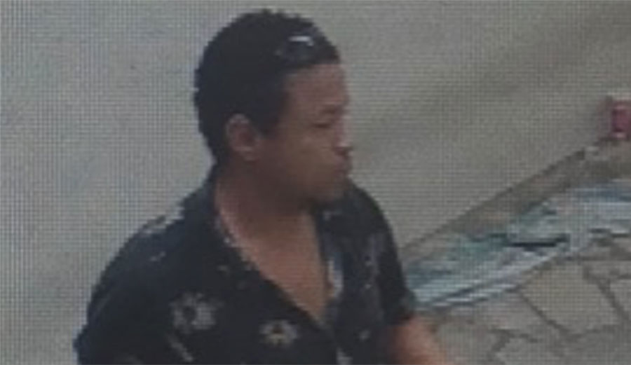 Glen Helton arrested in Waikiki surfboard rack fire