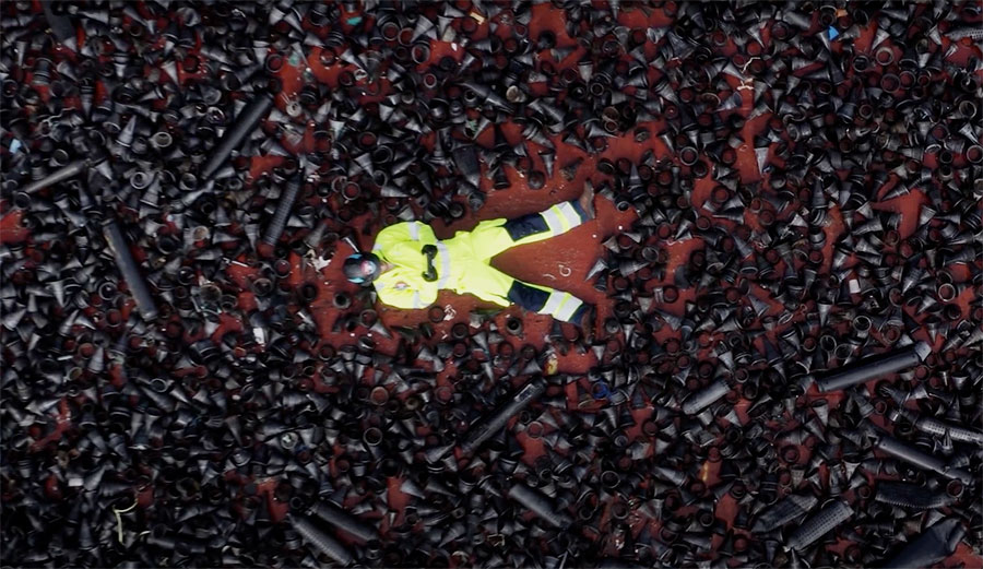 Ocean Cleanup crew finding eel traps