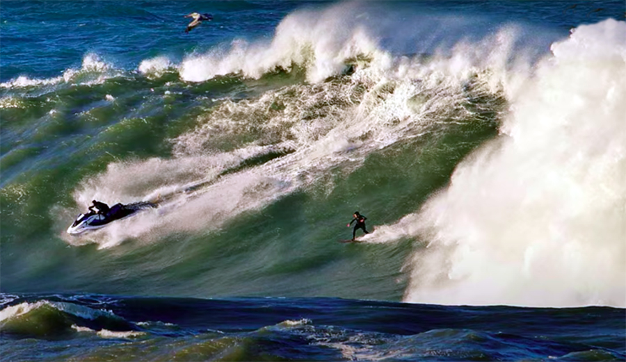 This Is One of the Gnarliest Maverick's Tow Sessions Ever