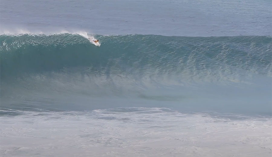 Uluwatu surfer