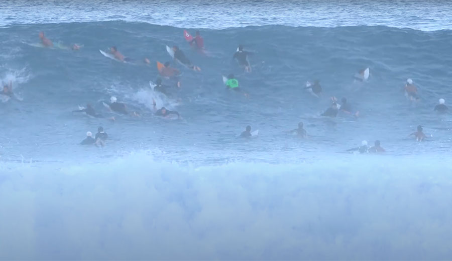 Surfing Pipeline