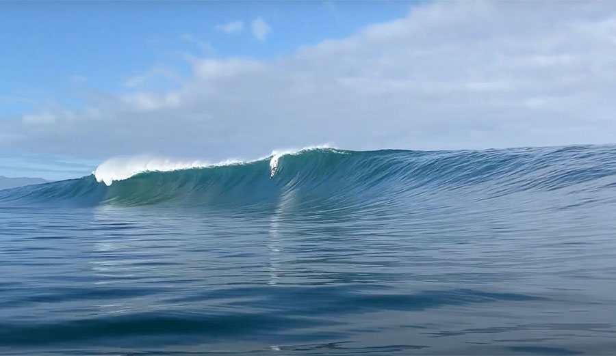 Mason Barnes surfing outer reef