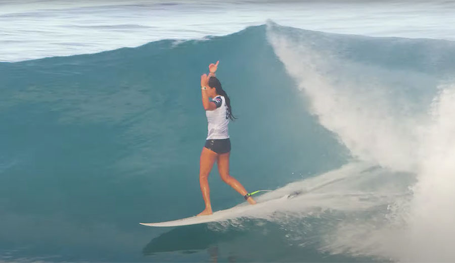 Moana Jones surfing Pipeline