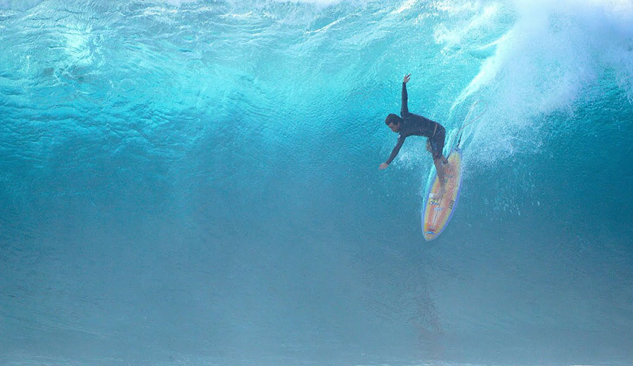 Mason Ho surfing Backdoor
