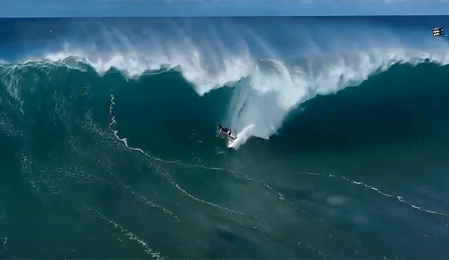 Billabong Pro Pipeline wave