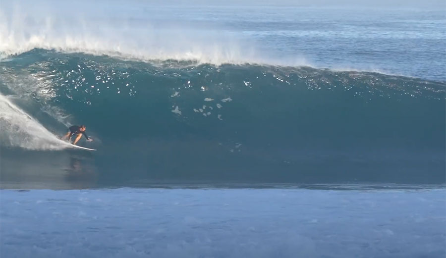 Reef Macintosh at Pipeline