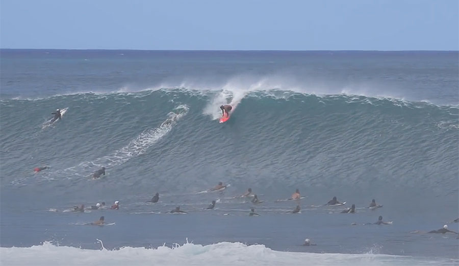 Legend Chandler surfing Pipe