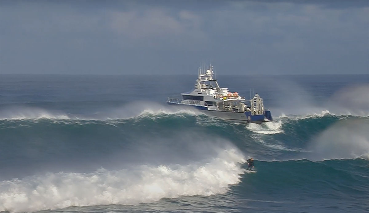 Main break Margaret river surfing