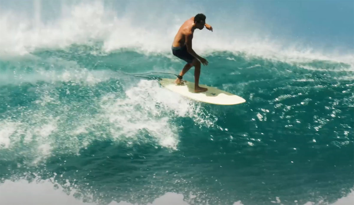 Noa Mizuno surfing Alex Lopez surfboard