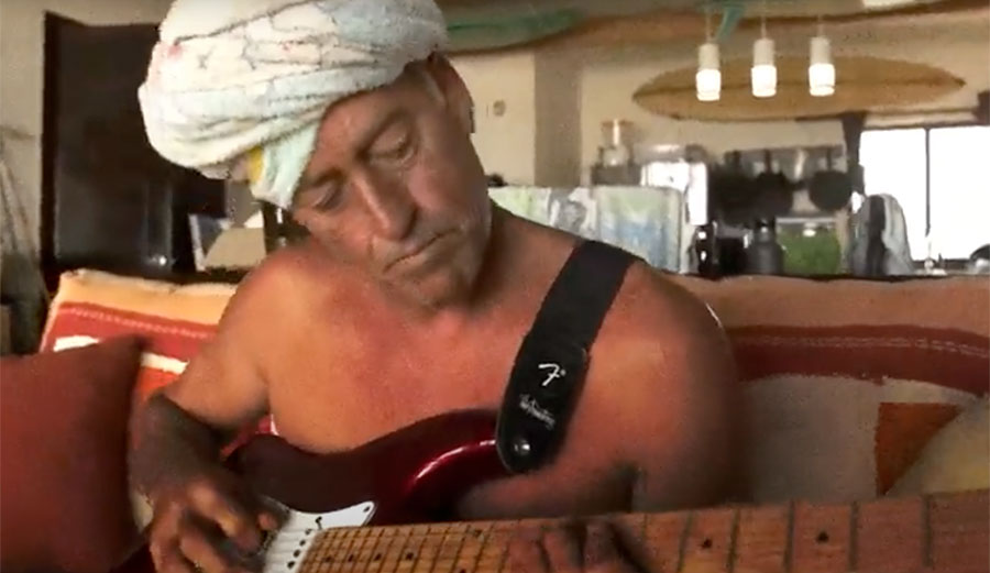 Tom Curren singing