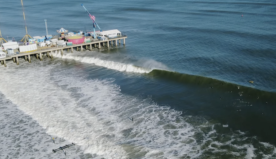 Hurricane Fiona at the Atlantic City Pier