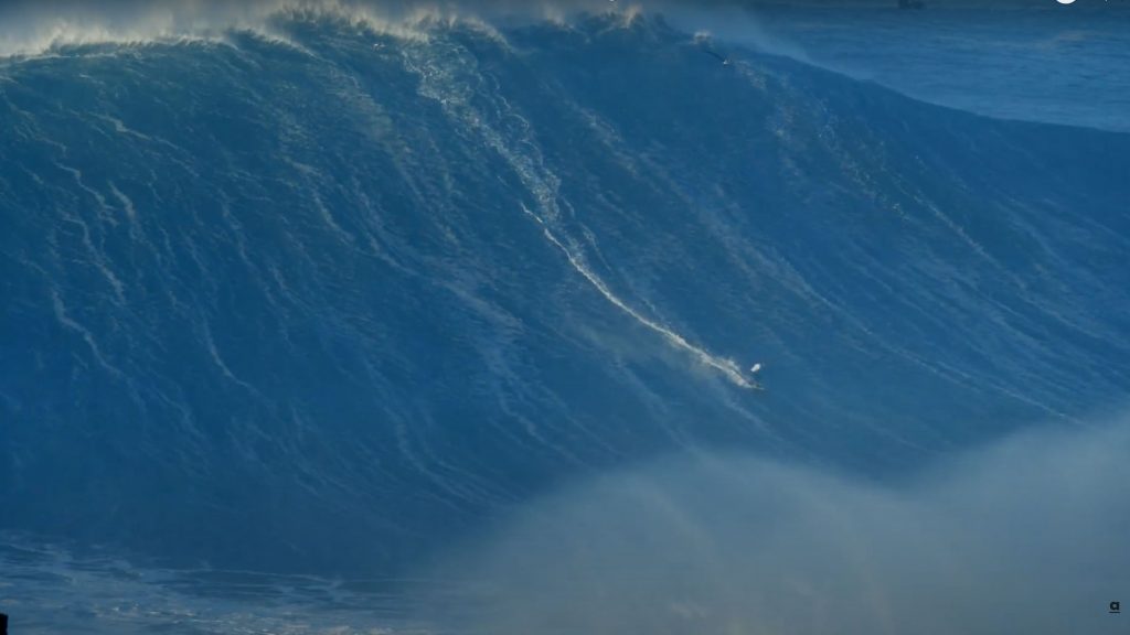 nazaré big wave surfing