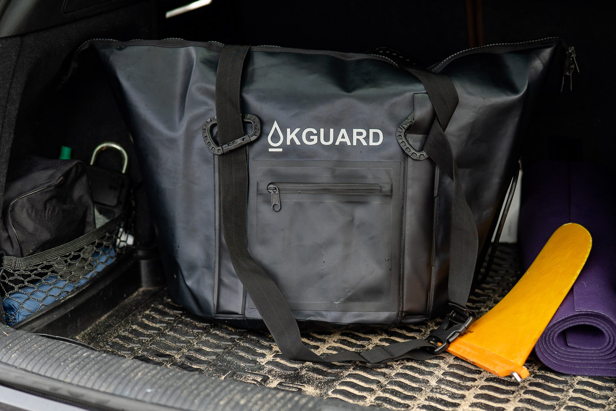 KGUARD SoftCube in Car