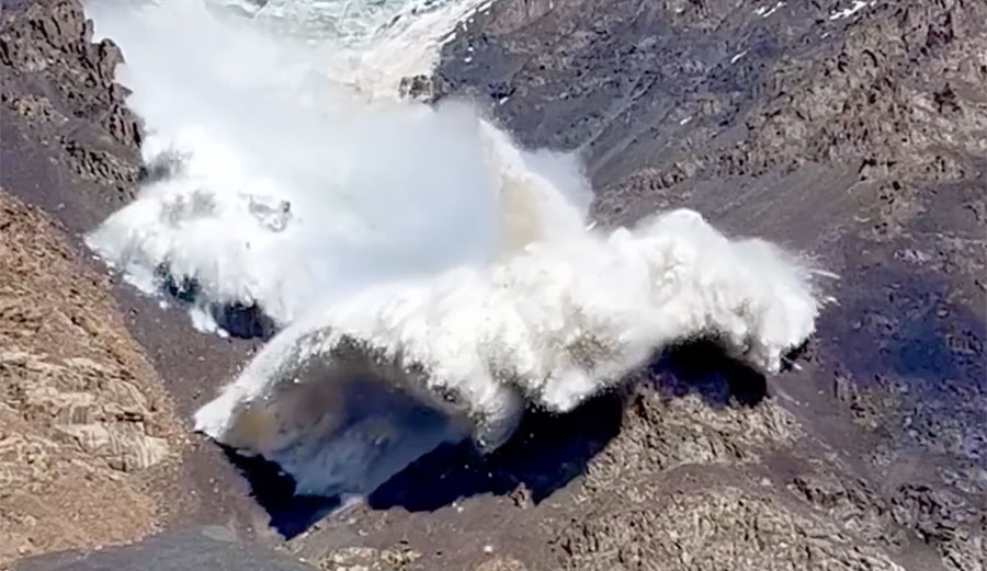 Avalanche footage