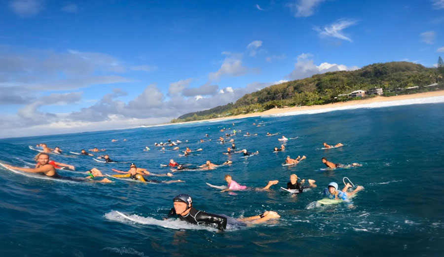 surfing Pipeline