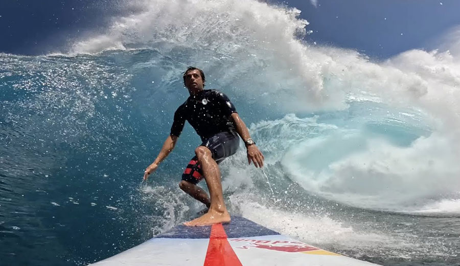 Kai Lenny surfing Jaws
