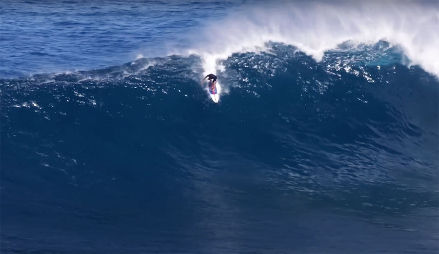 Kai Lenny surfing Jaws