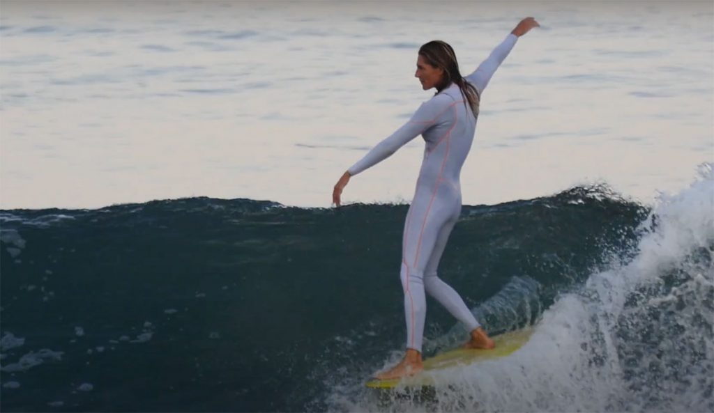 Steph Gilmore surfing example