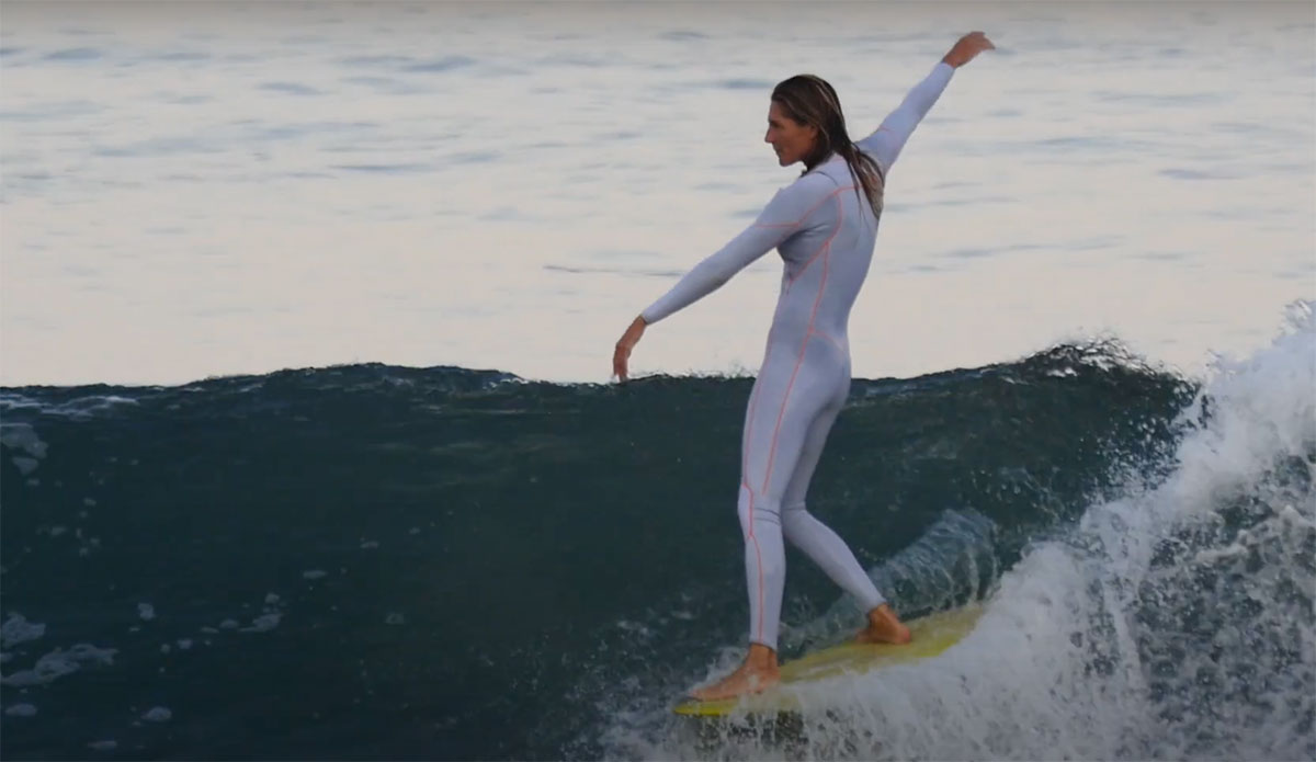 Steph Gilmore surfing example