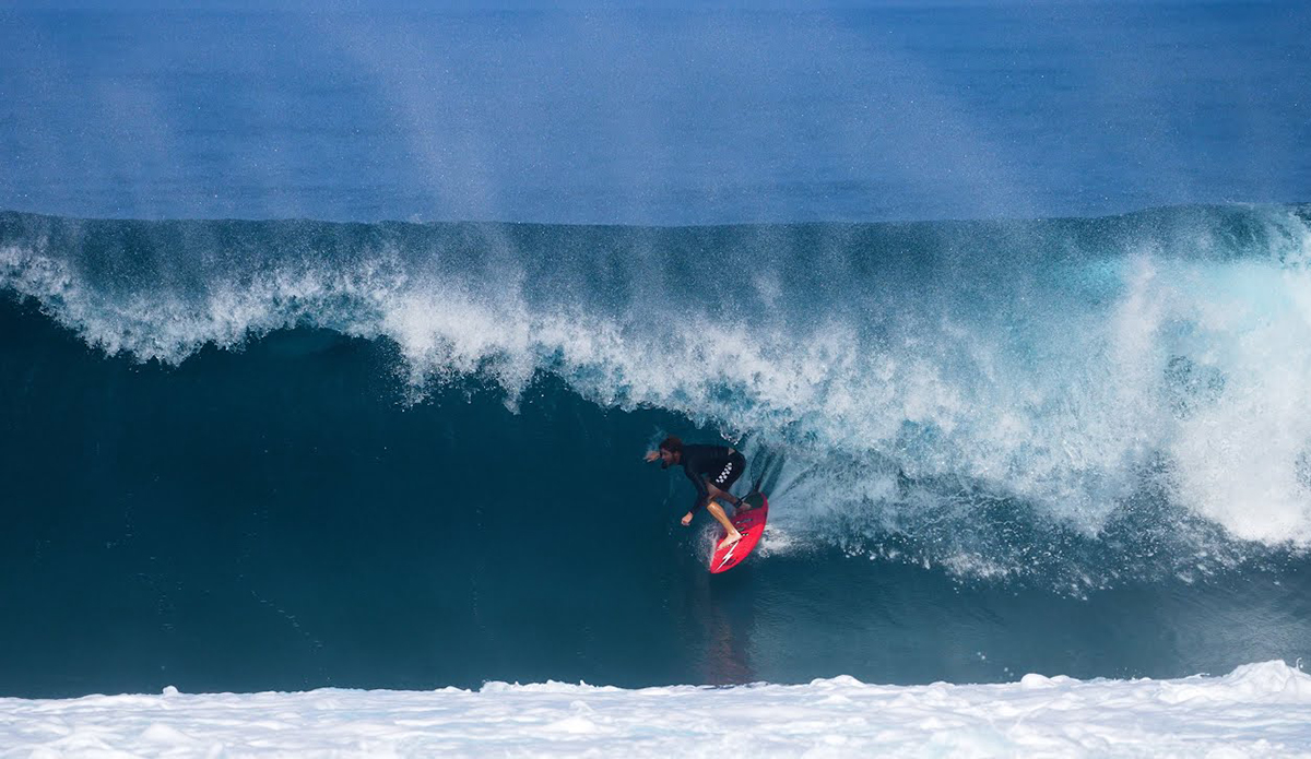 3 Minutes of John John, Nathan, and Ivan Florence Getting Barreled at Pipeline