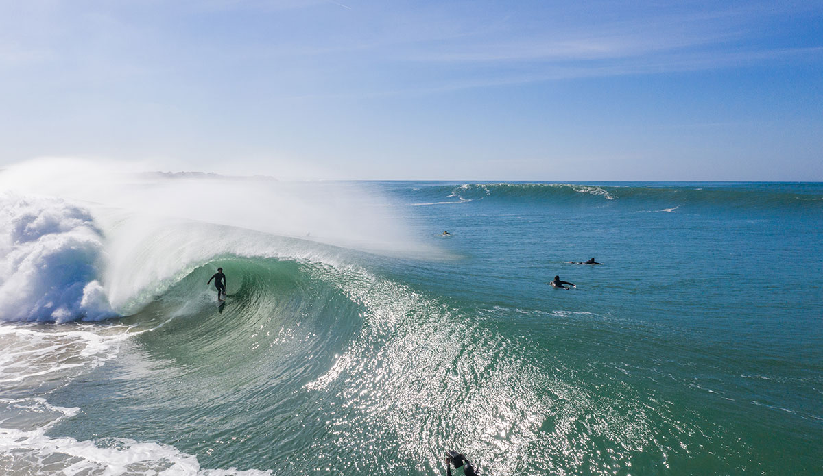 Supertubos surfing
