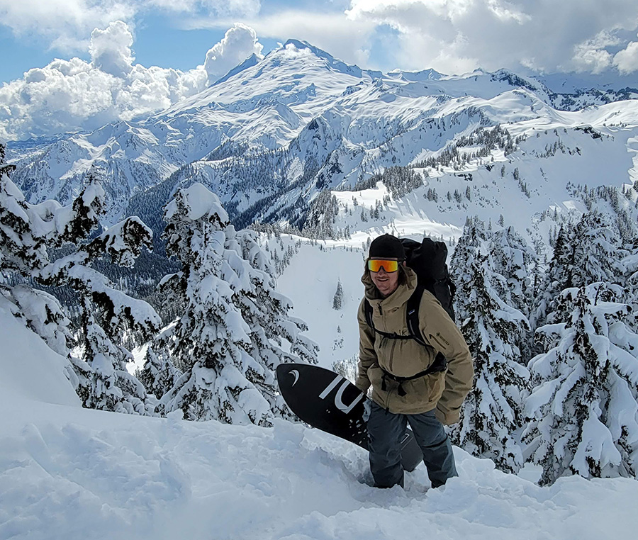 hiking at mount baker on shuksan arm