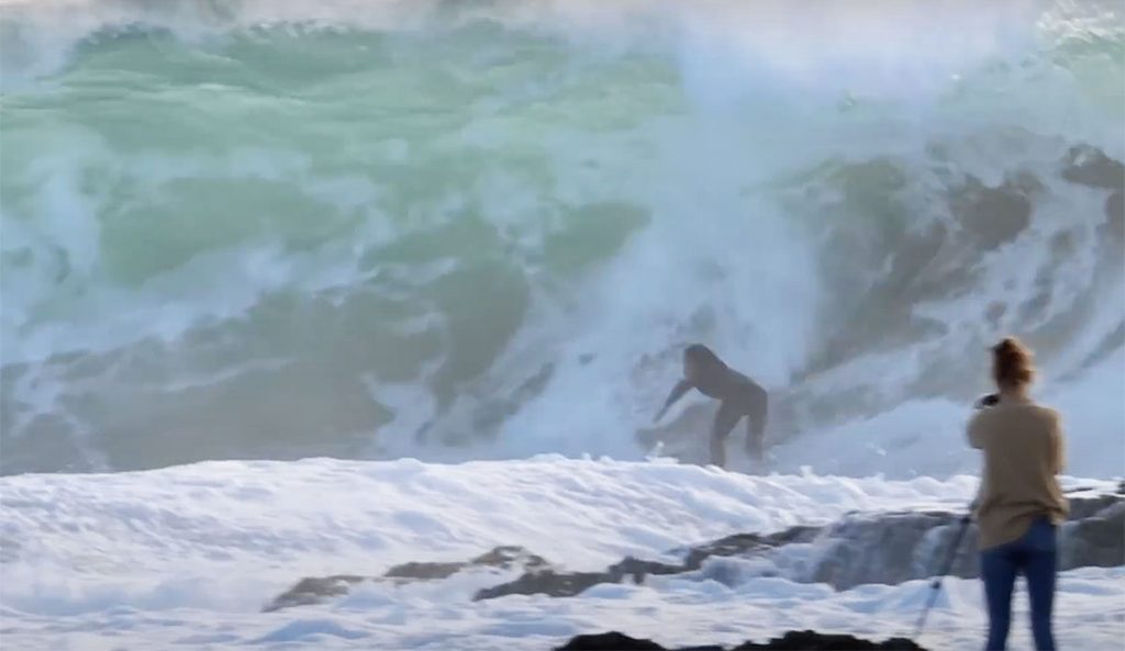 hollow wave at Snapper