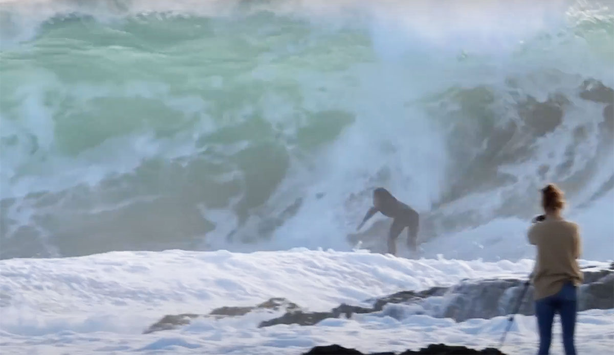hollow wave at Snapper