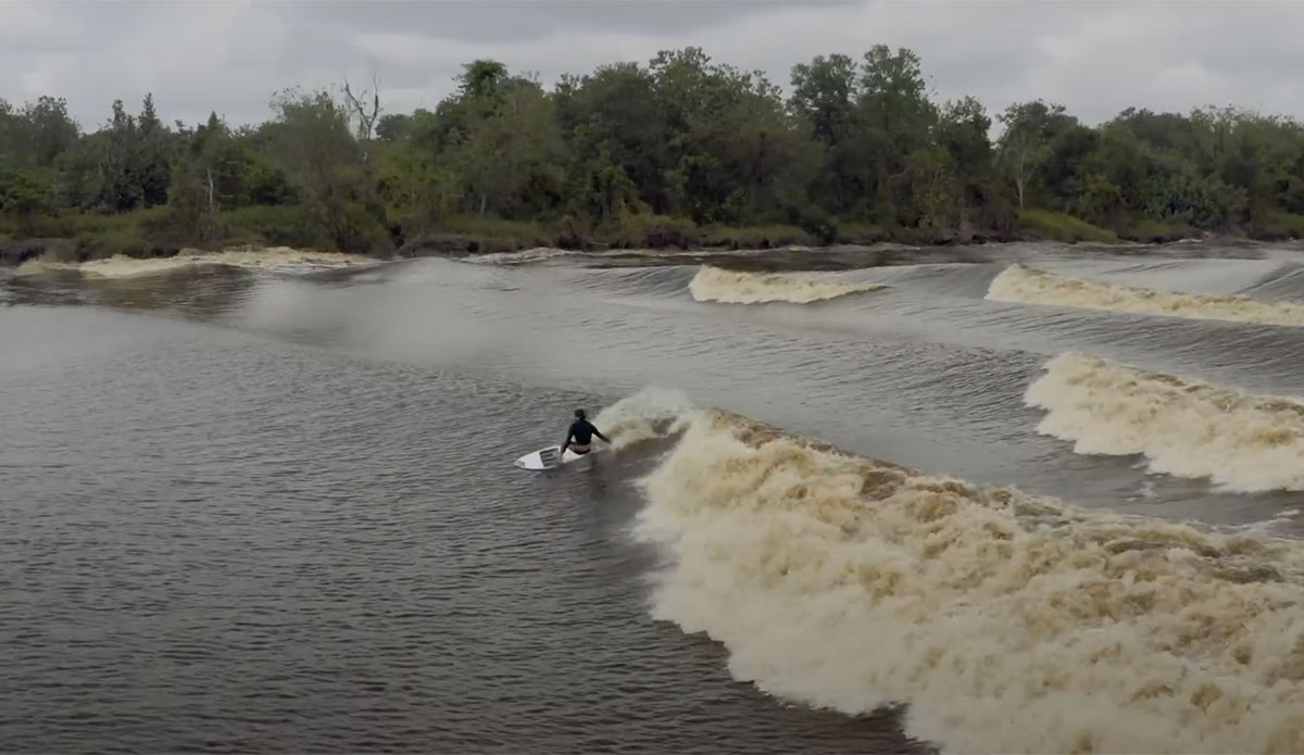 Dylan Graves surfing Bono tidal bore