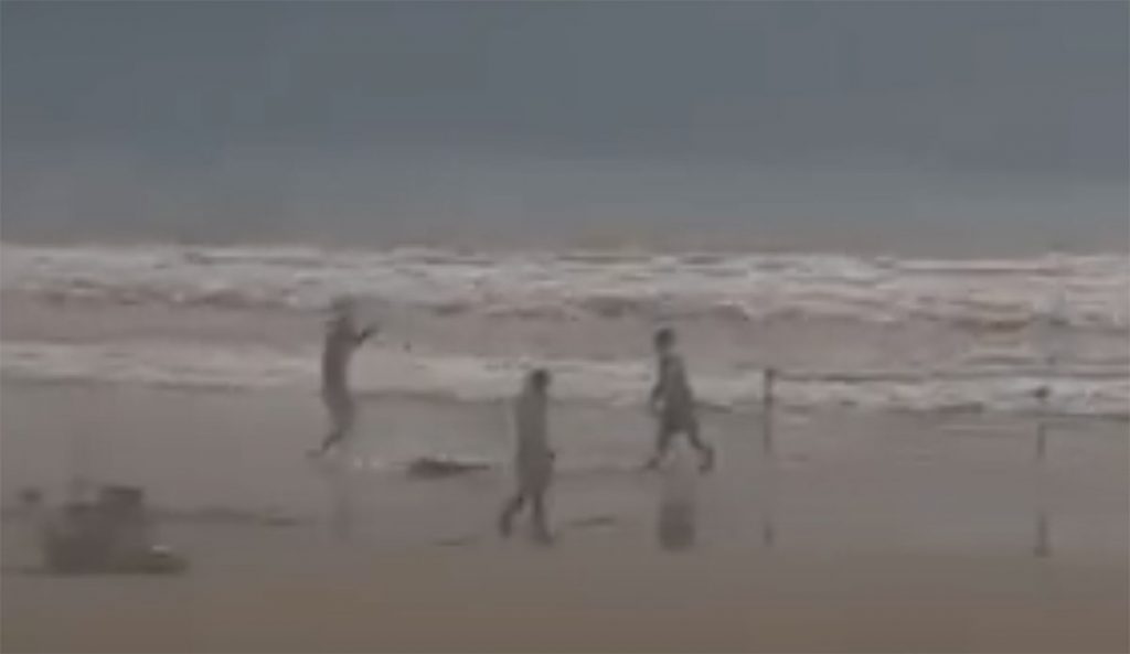 Florida fisherman pulls gun on the beach