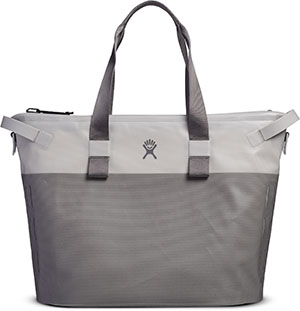 a product shot against a white background of the hydro flask 26l day escape insulated tote. It won our pick for the best insulated beach tote.