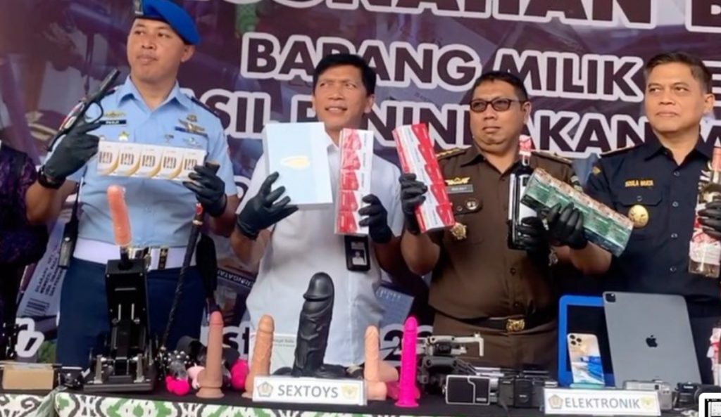 Bali Officials Destroy Sex Toys In Conference