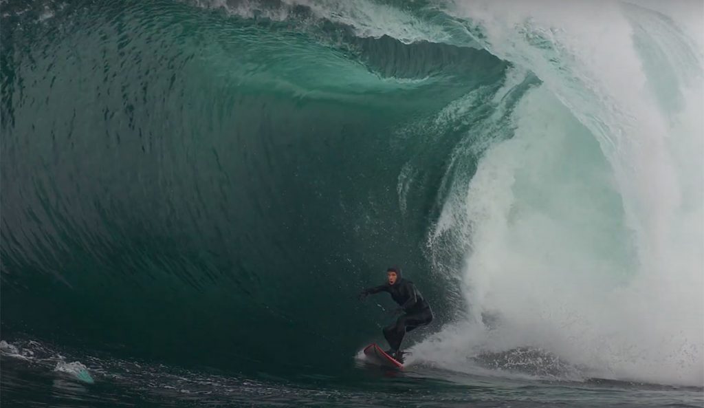 Shipstern Bluff surfing