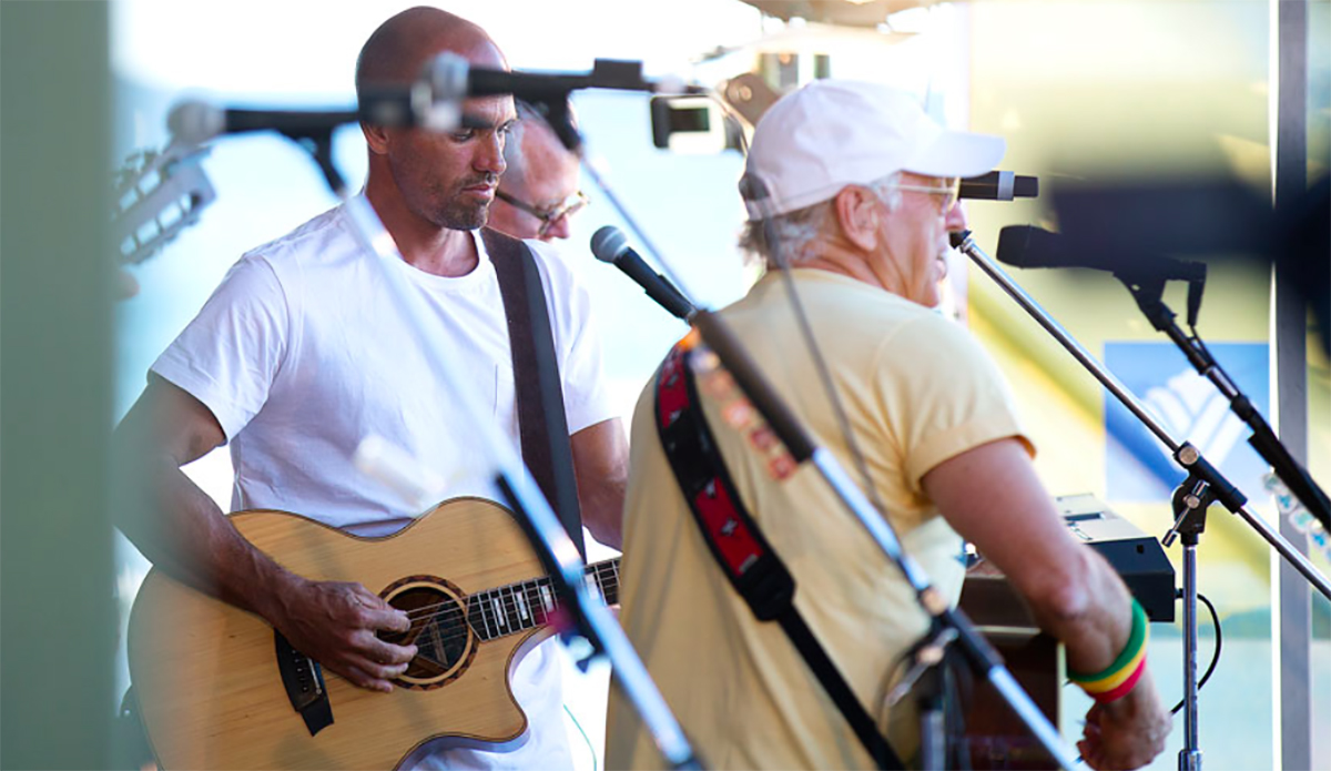 Kelly Slater Posts Heartfelt Tribute to Jimmy Buffett After the Singer's Passing