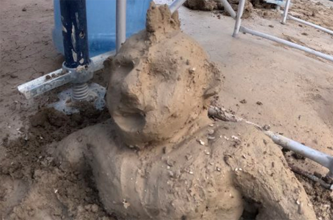 When the world hands you mud, make sculptures out of it! Photo: SA