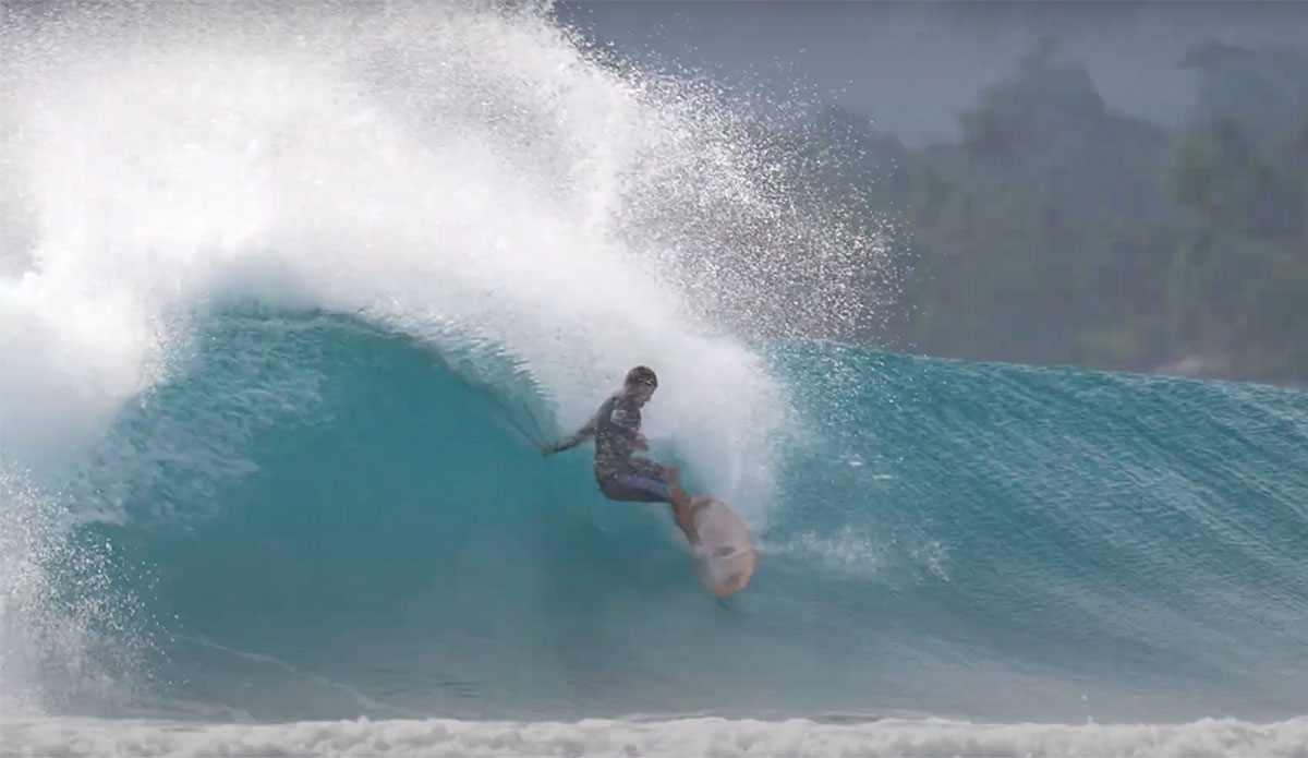 Surfing Indo