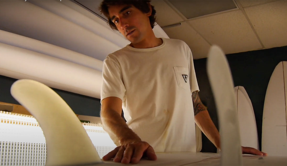 Alex Lopez shaping surfboard