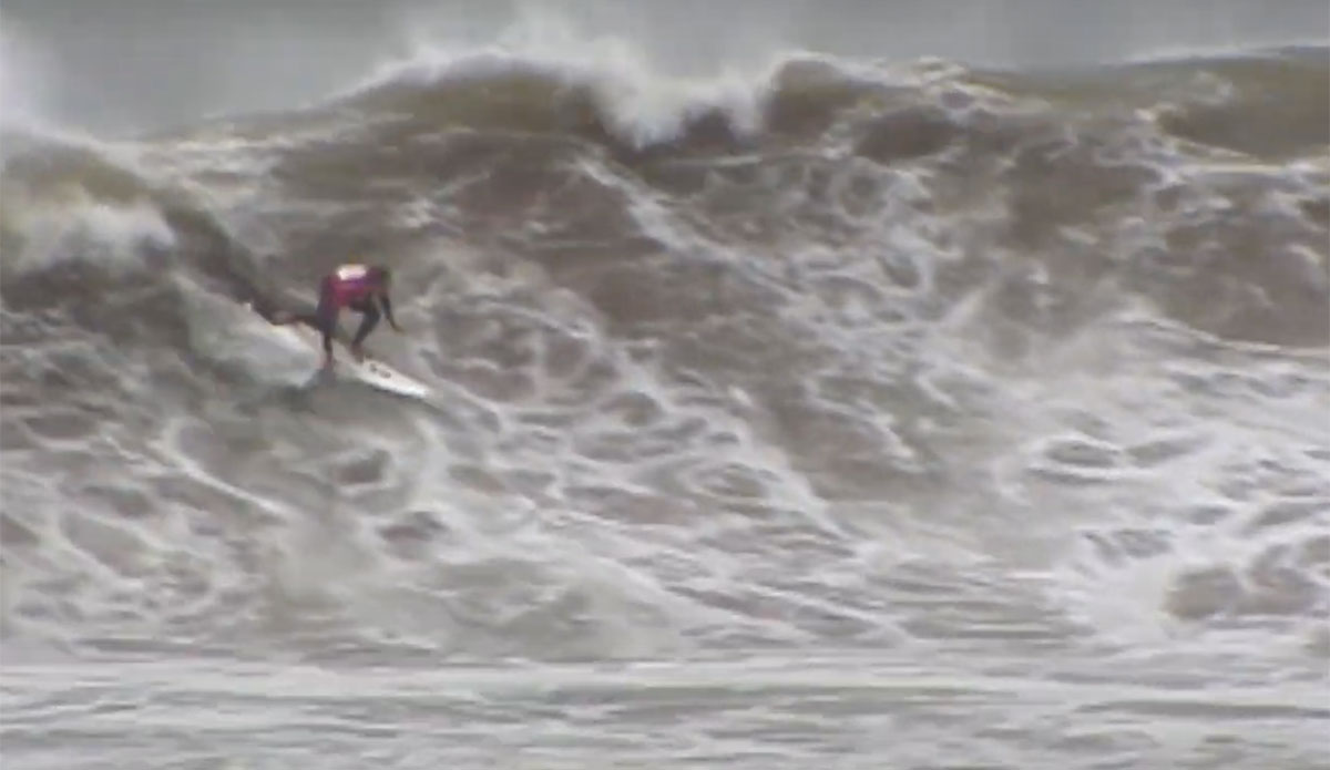 Andy Irons Kelly Slater surfing Mundaka