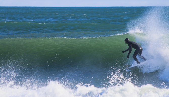 An Unbiased Comparison of Hearty New England Surfers and Picky SoCal Shredders