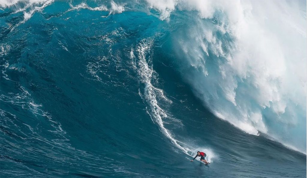 Steve Roberson surfing Jaws