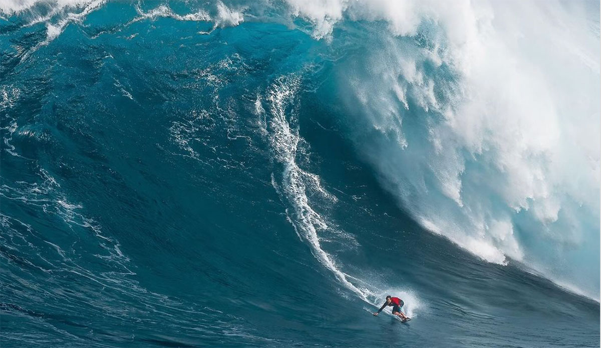 Steve Roberson surfing Jaws